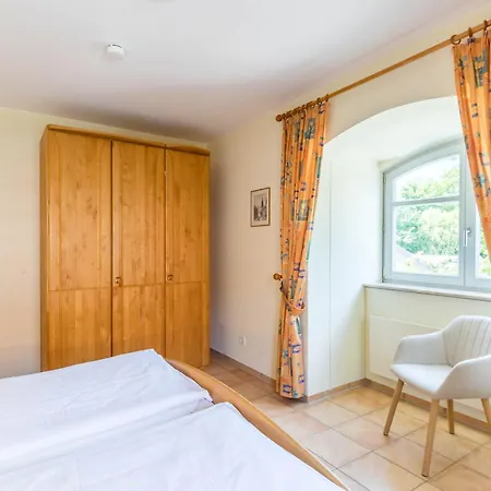 Sonnengarten 5 *